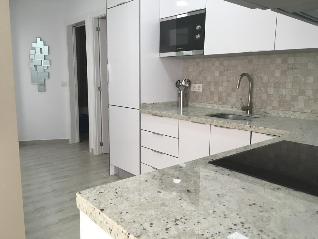 شقة Apartamento Los Pinos سان ميجيل دي ساليناس المظهر الخارجي الصورة